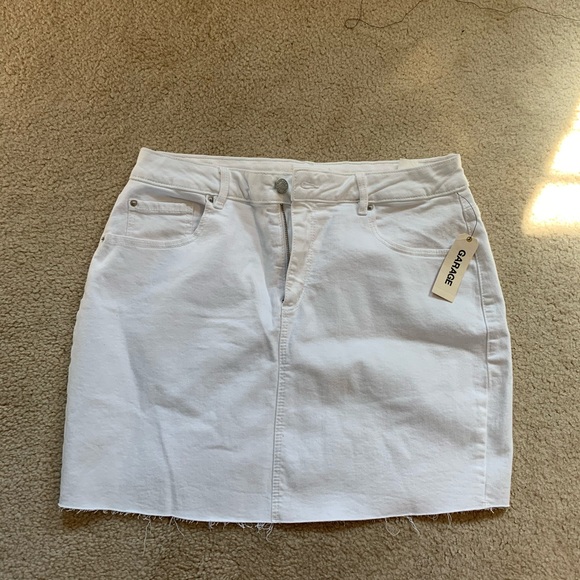 White jean skirt from Garage Size L TAGS STILL ON - Picture 1 of 5